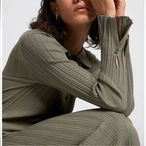 Brand new olive dress &other stories